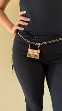 Ceinture chaîne avec mini sac