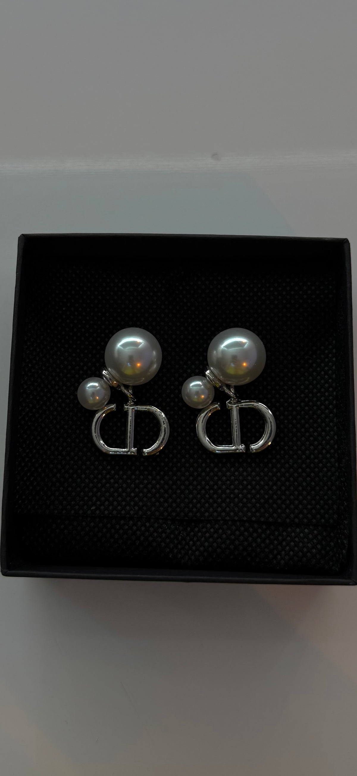 Boucle argentée & blanc