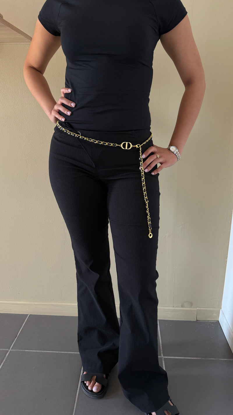 Ceinture chaîne dorée à pendentif