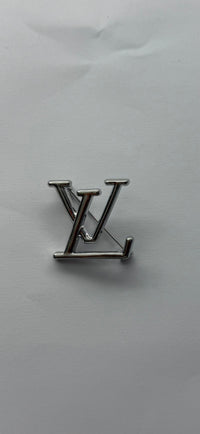 Broche LV